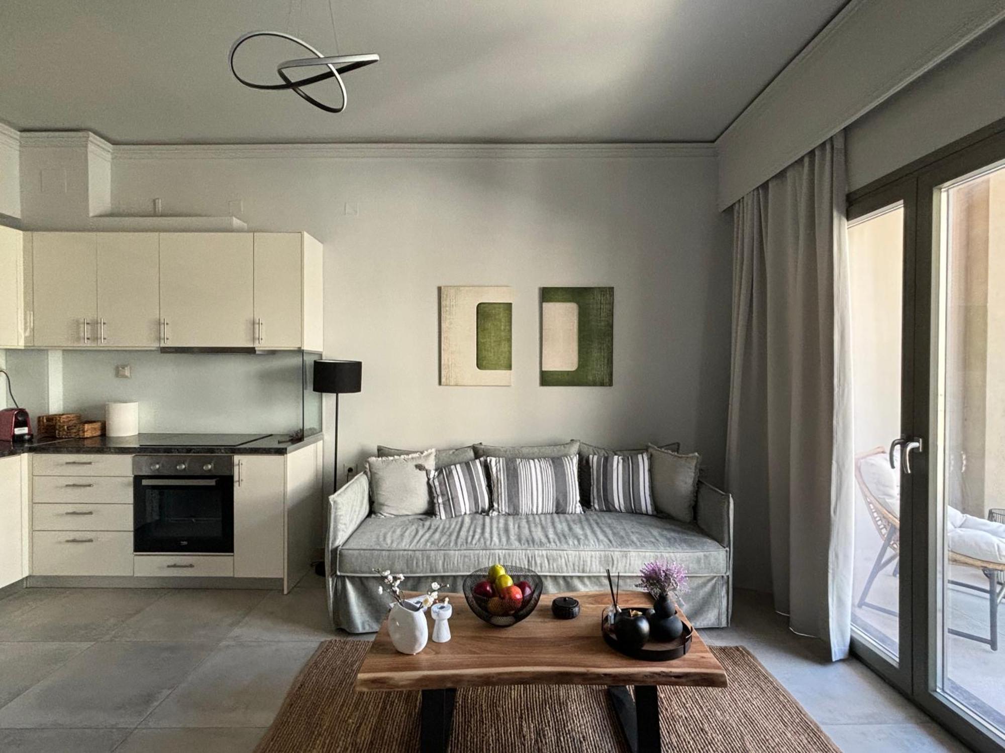 Flats 5-11 Apts * Heraklion (Crete)